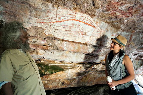 Arnhem Land Injalak Hill Full-Day Tour From Darwin - Palm Beach Accommodation 3