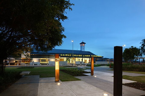 Cairns Airport Private Chater Transfer - Palm Beach Accommodation 5