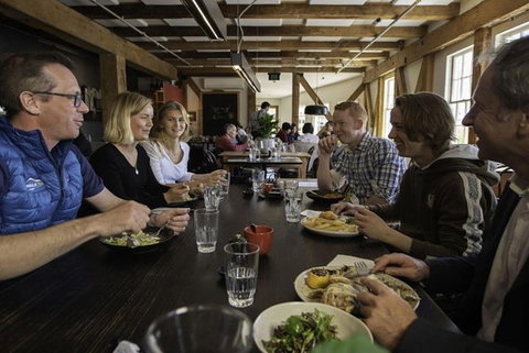 3.5 Hours Walking Guided Tour Of Launceston Highlights - Palm Beach Accommodation 1