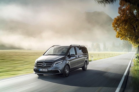 Van Service Melbourne Airport To CBD - Palm Beach Accommodation 0