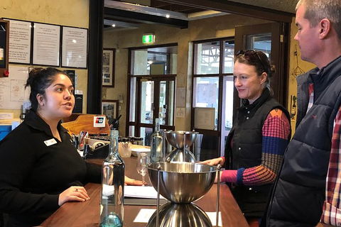 A Taste Of The Swan Valley - Palm Beach Accommodation 2