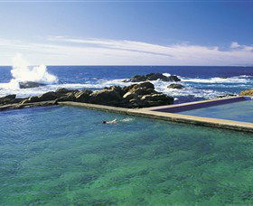 Blue Pool - Palm Beach Accommodation 0