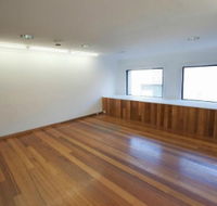 Raglan Street Gallery - Palm Beach Accommodation