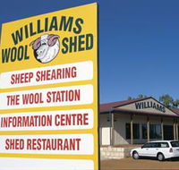 The Williams Woolshed - Palm Beach Accommodation