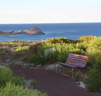 Cape to Cape Track - Palm Beach Accommodation