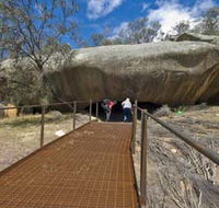 Mulka's Cave - Palm Beach Accommodation