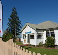 Hastings Fine Art Gallery - Palm Beach Accommodation