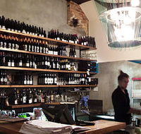 Denn Restaurant - Palm Beach Accommodation