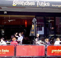 Grandma Funks - Palm Beach Accommodation