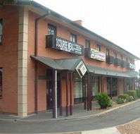 Rose  Crown Hotel - Palm Beach Accommodation