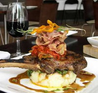 Castello's Kealba Hotel - Palm Beach Accommodation