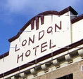 London Hotel and Restaurant - Palm Beach Accommodation
