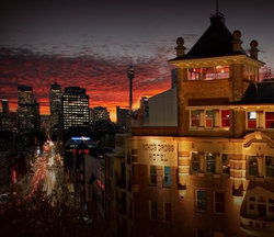 Kings Cross Hotel - Palm Beach Accommodation 0