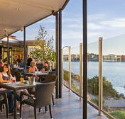 Lakes Resort Hotel - Palm Beach Accommodation
