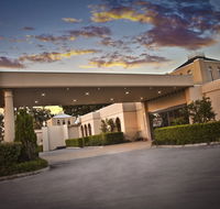 Shangri-La Gardens - Palm Beach Accommodation