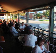 Paddy Maguire's Pub - Palm Beach Accommodation