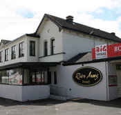 River Arms Hotel - Palm Beach Accommodation
