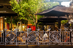 Grosvenor Hotel - Palm Beach Accommodation