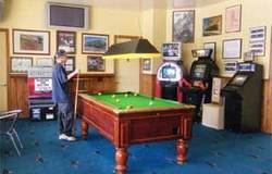 Braidie's Tavern - Palm Beach Accommodation 2