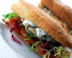 Summer Hill Hotel - Palm Beach Accommodation 2