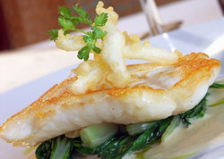 Spinnaker Restaurant And Bar - Palm Beach Accommodation 3