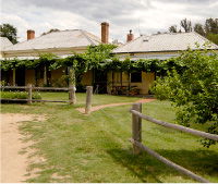 Whorouly East VIC Palm Beach Accommodation