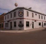 Club Hotel Bairnsdale - Palm Beach Accommodation