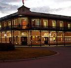 The Grand Terminus Hotel - Palm Beach Accommodation