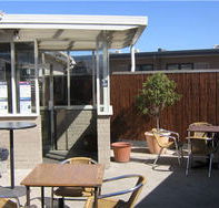 Guiding Star Hotel - Palm Beach Accommodation
