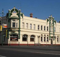 Leura Hotel - Palm Beach Accommodation