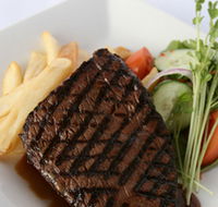Commonwealth Hotel - Palm Beach Accommodation