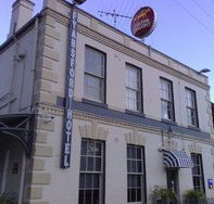 Fyansford Hotel - Palm Beach Accommodation
