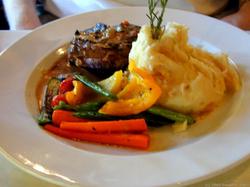 Mount Pleasant Hotel - Palm Beach Accommodation 3