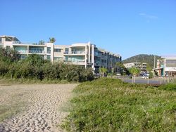 Cabarita Beach Bar & Grill - Palm Beach Accommodation 3