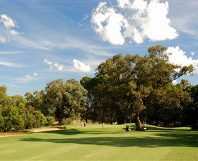 Corowa Golf Club - Palm Beach Accommodation 3
