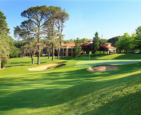 Royal Canberra Golf Club - Palm Beach Accommodation 3