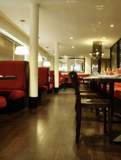 Apres - Palm Beach Accommodation 0