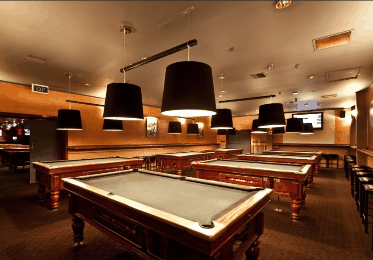 Civic Pub - Palm Beach Accommodation