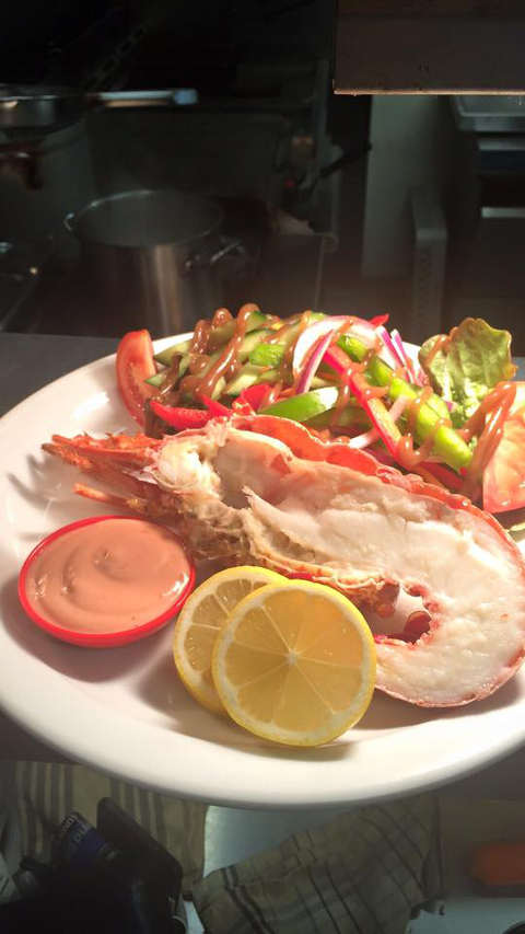 Beresfield Tavern - Palm Beach Accommodation 1
