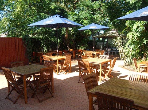 Horton QLD Palm Beach Accommodation