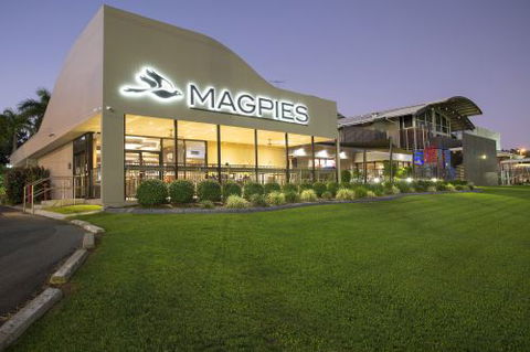 Magpies Sporting Club - Palm Beach Accommodation 3