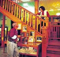 Hotel Corones - Palm Beach Accommodation