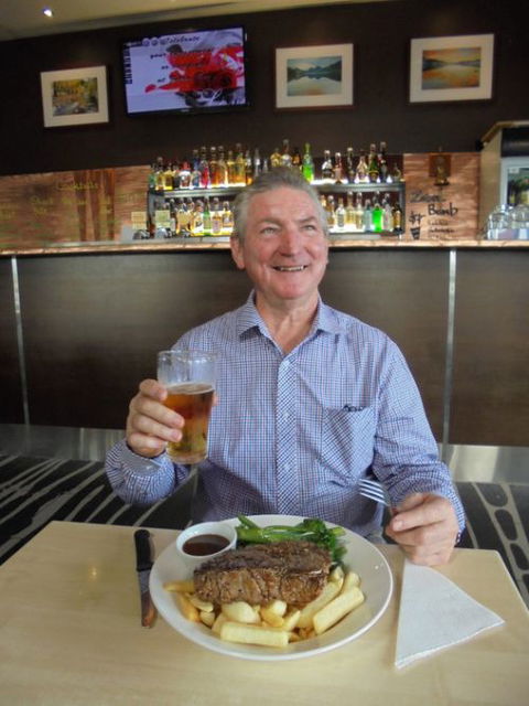 Zebra Crossing Bar & Bistro - Palm Beach Accommodation 0