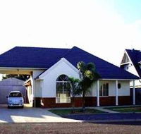 Port Hughes Tavern - Palm Beach Accommodation