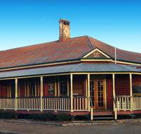 Maidenwell Hotel - Palm Beach Accommodation