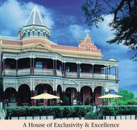 Queenscliff Hotel - Palm Beach Accommodation