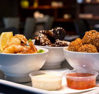 Spotted Dog Tavern - Palm Beach Accommodation