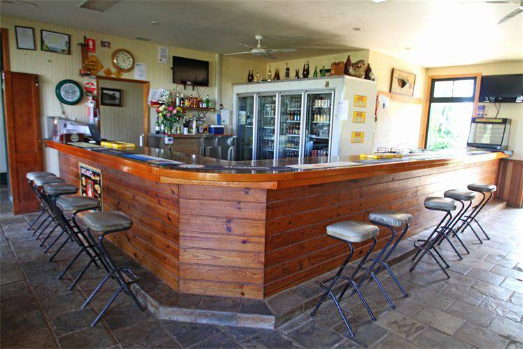 Silkwood East QLD Palm Beach Accommodation