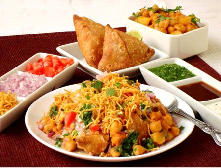 Indian Curry Bazaar - Palm Beach Accommodation 3