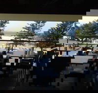 Fat Fish Beachfront Bistro - Palm Beach Accommodation